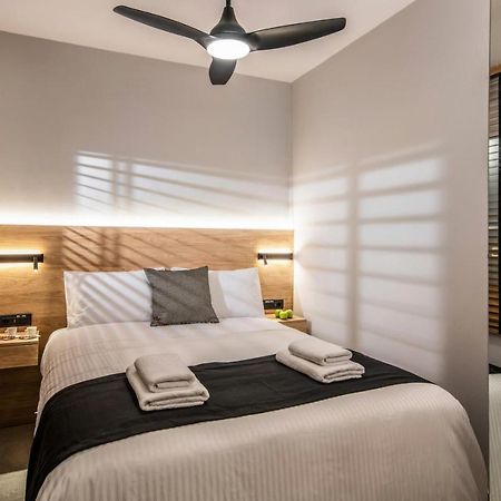 The Big Little One. Stylish & Convenient Apartment Héraklion Extérieur photo