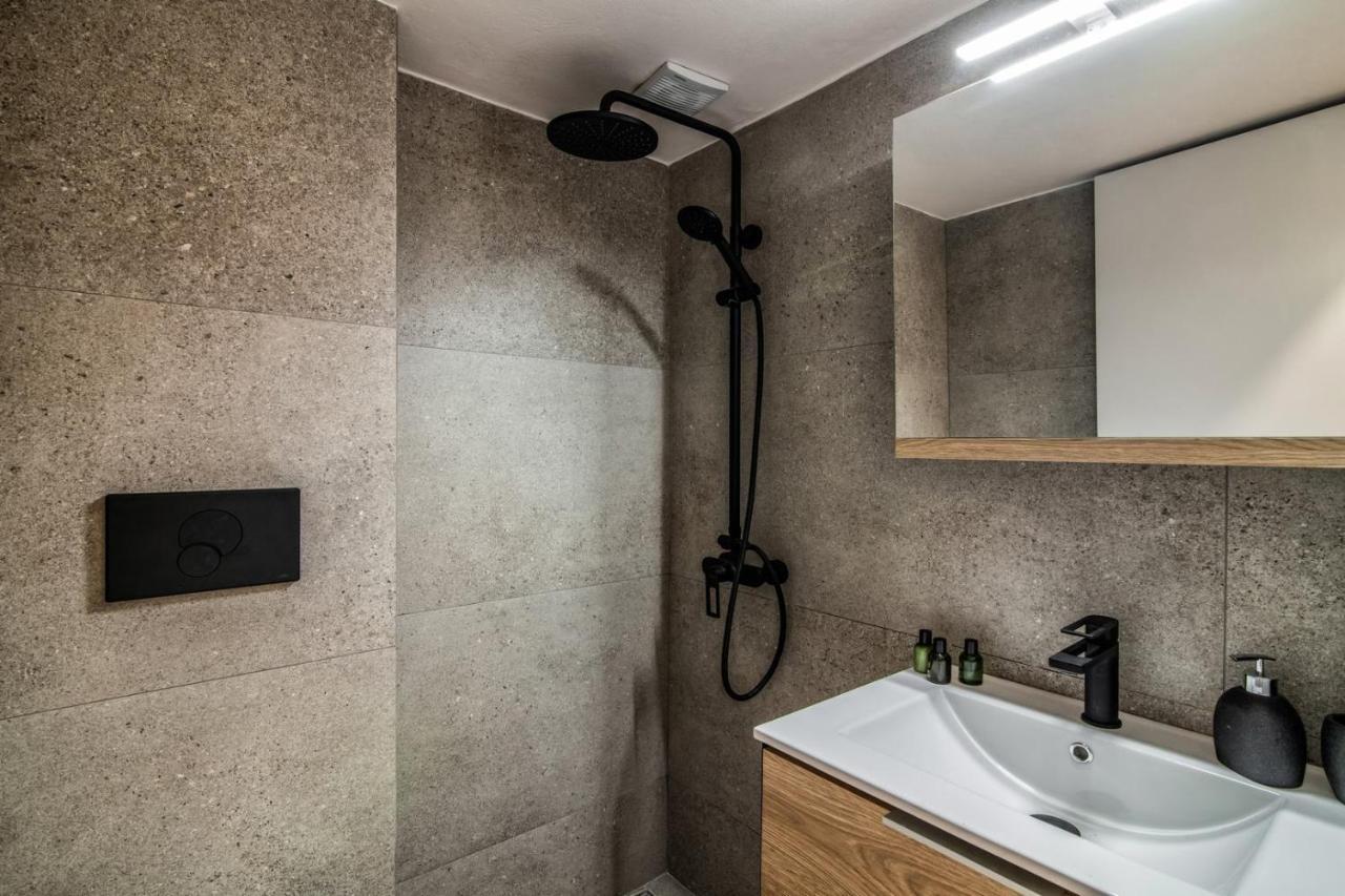 The Big Little One. Stylish & Convenient Apartment Héraklion Extérieur photo