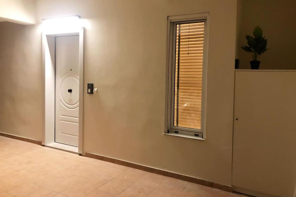 The Big Little One. Stylish & Convenient Apartment Héraklion Extérieur photo